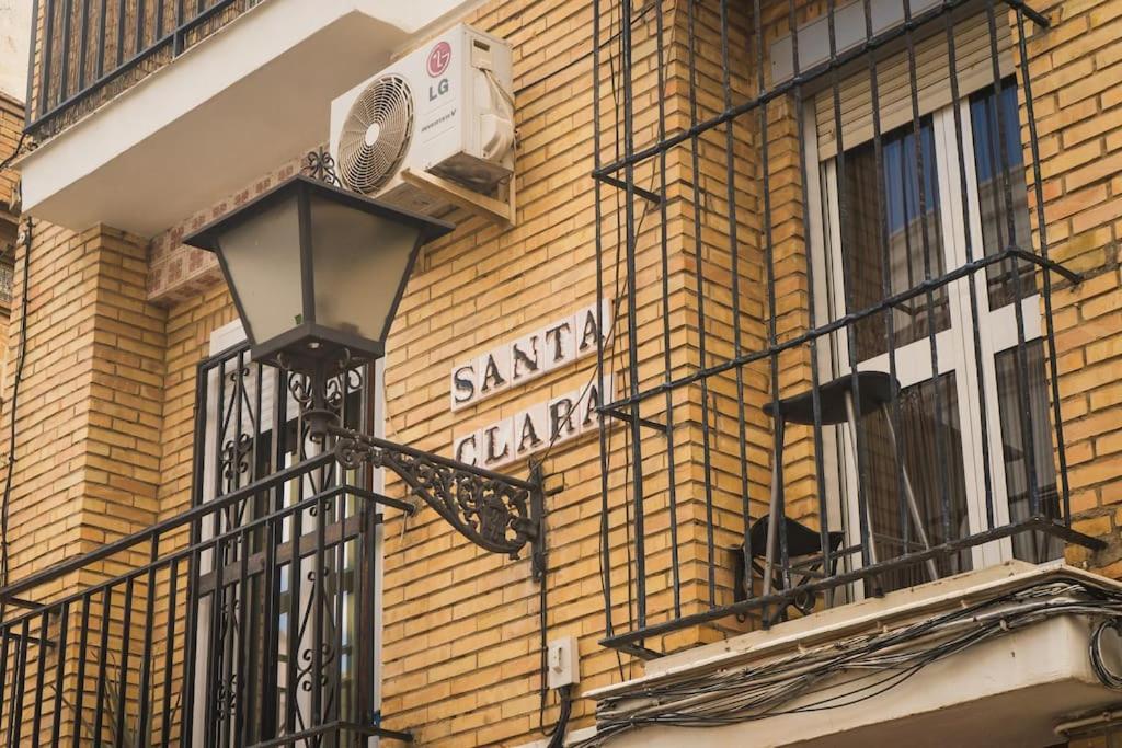 Estudio A Estrenar En Sta Clara Seville Exterior photo